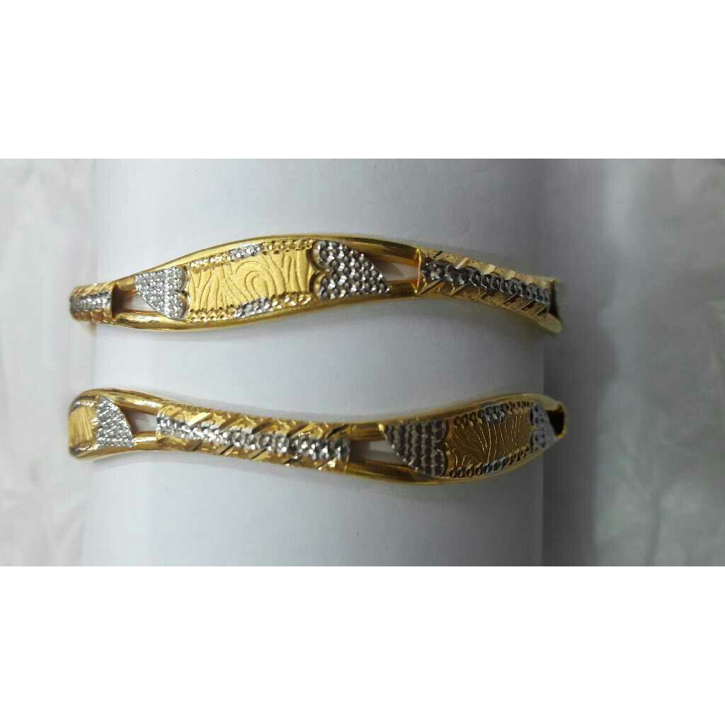 Gold 916 Stylish Ladies Bangles