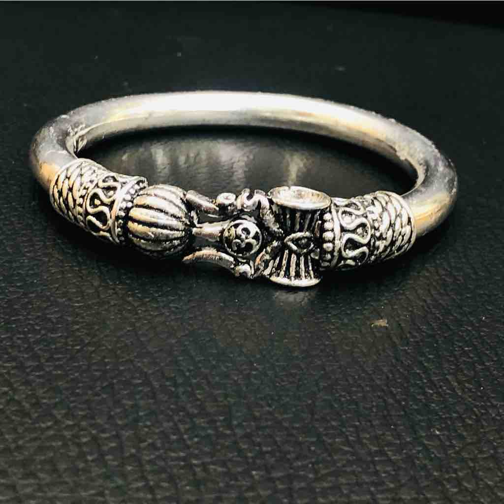92.5 Sterling silver exclusive mens kada
