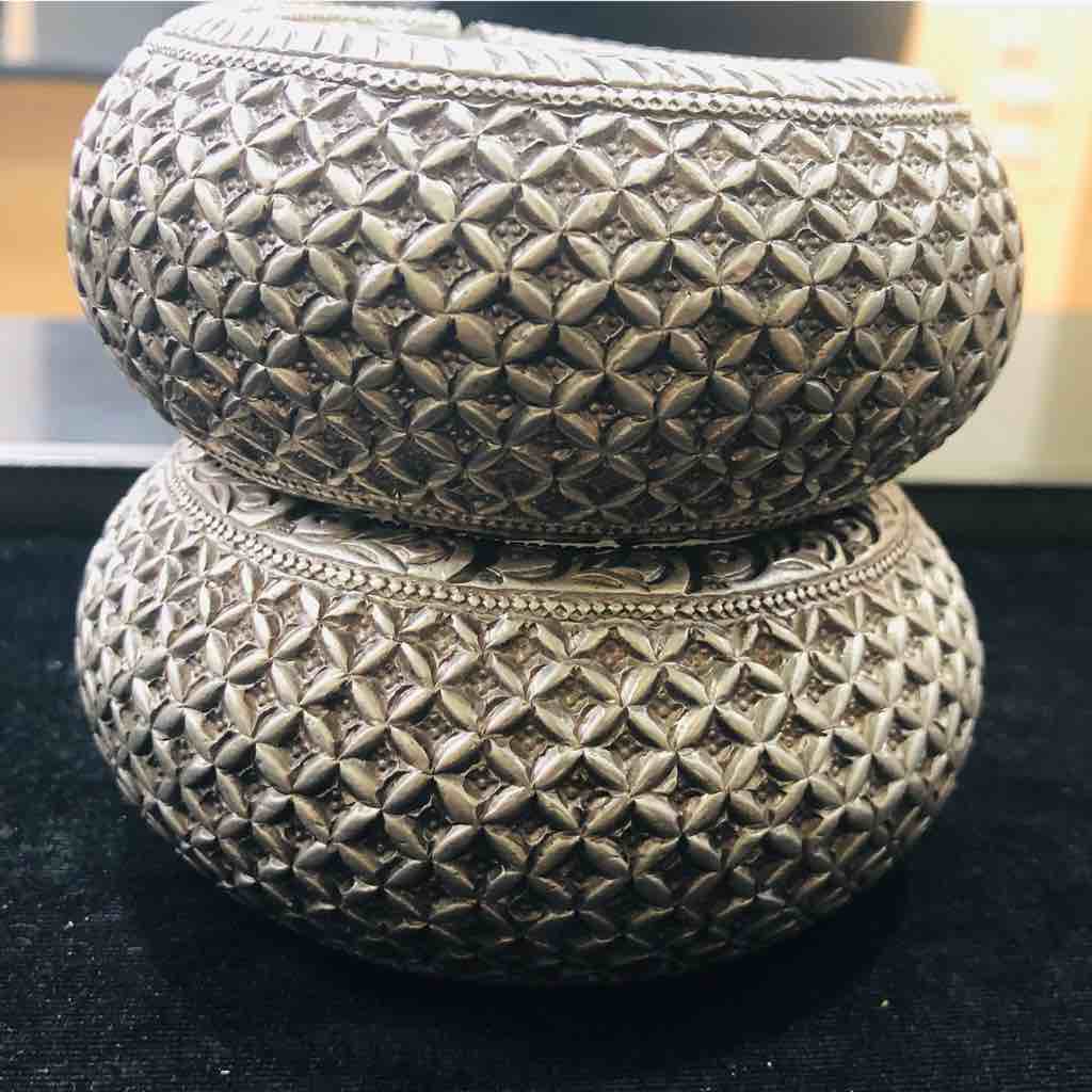 958 Silver Antique Toda - Image 2