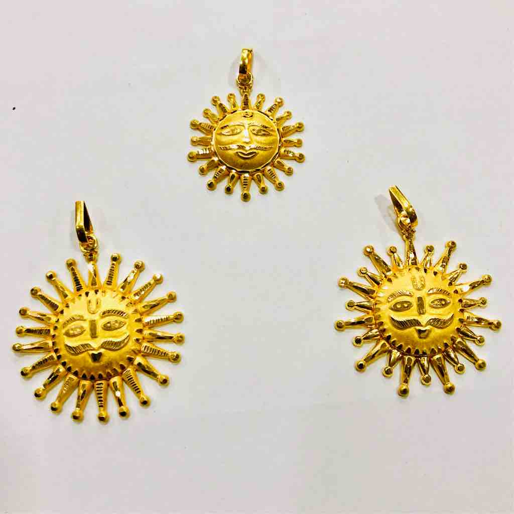 22KT Gold Indian Surya Pendant