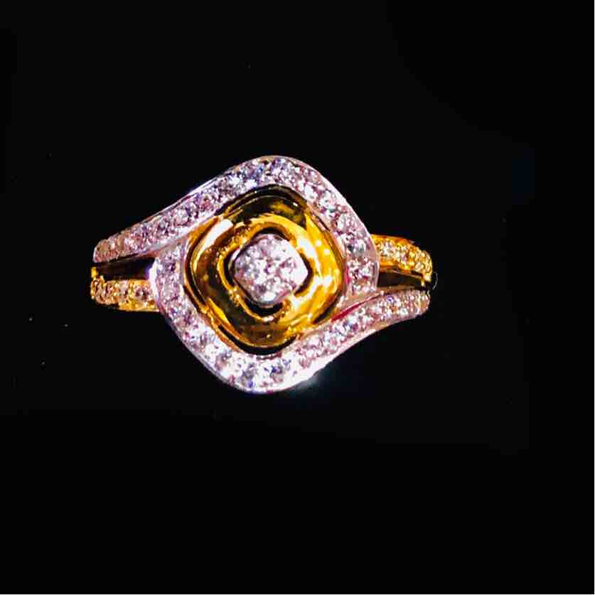 22KT Ladies Exclusive Diamond Ring