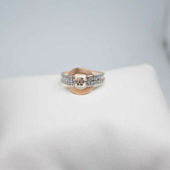 18c Rose Gold ladies Ring