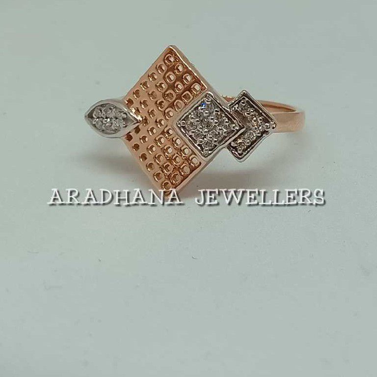 18KT Rose Gold Diamond Ladies Ring