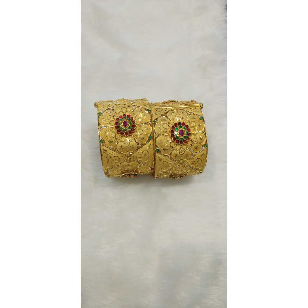 22kt Gold Fancy Bangles