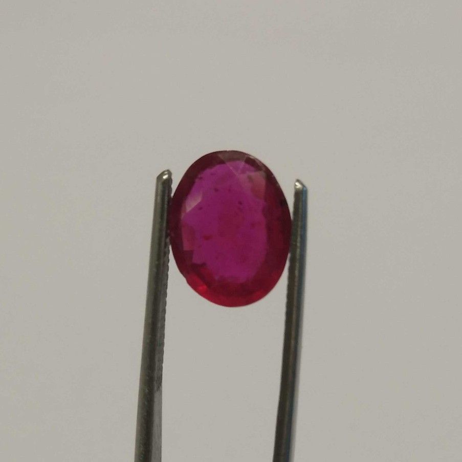 2.58ct oval red ruby-manek - Image 2