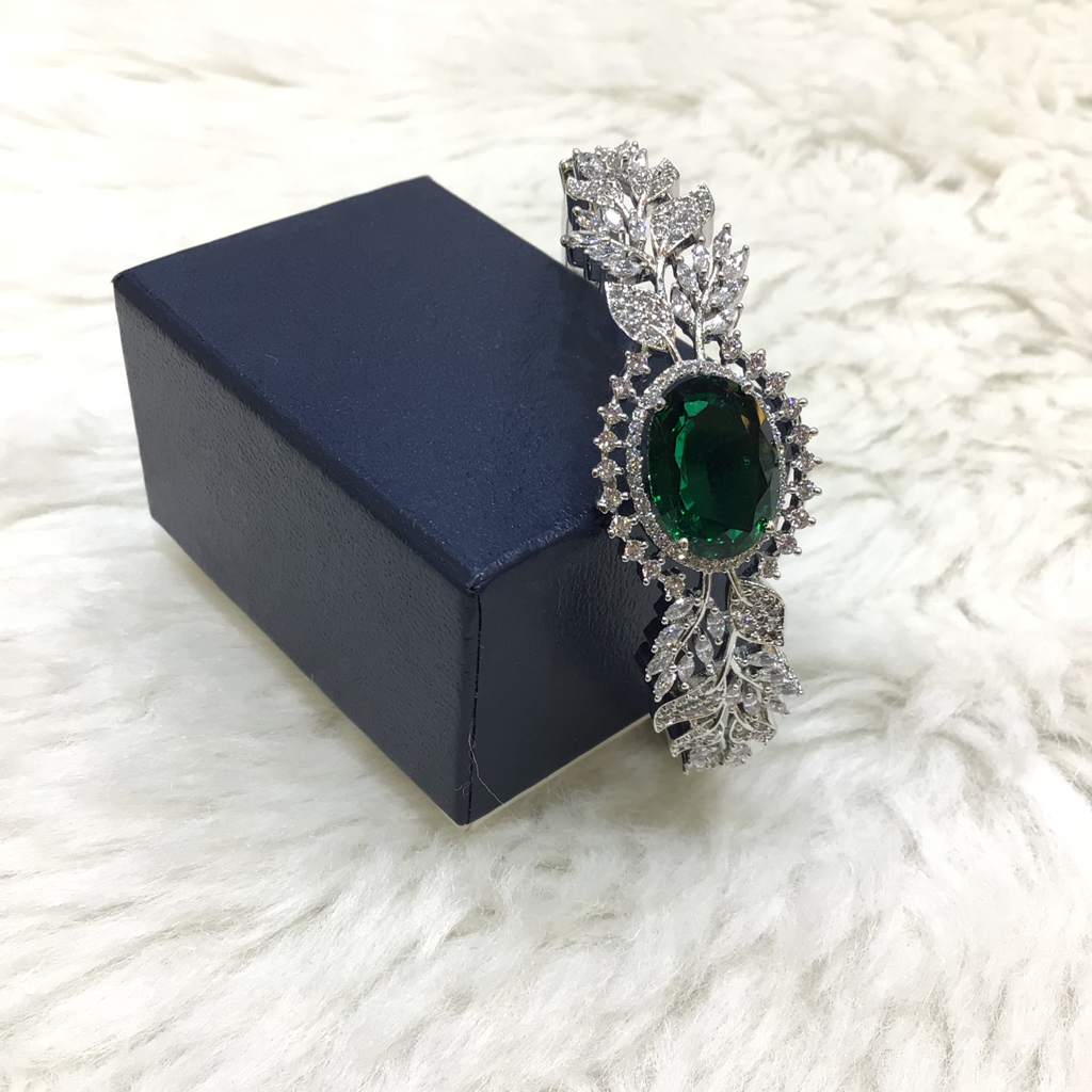 Silver Forming Green Stone Bracelet