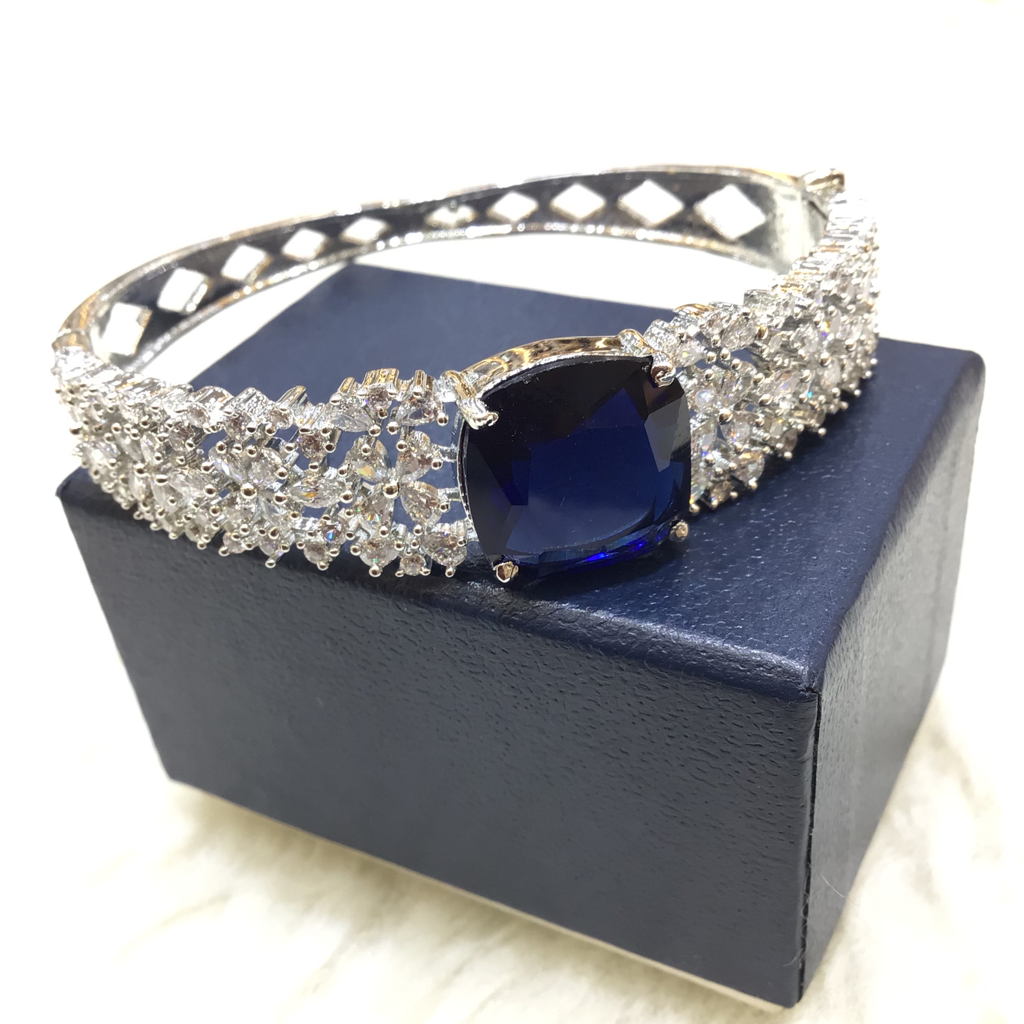 Silver Forming Blue Stone Bracelet - Image 3