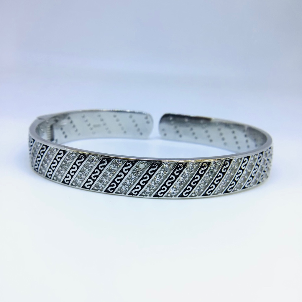 FANCY STERLING SILVER KADA BRACELET