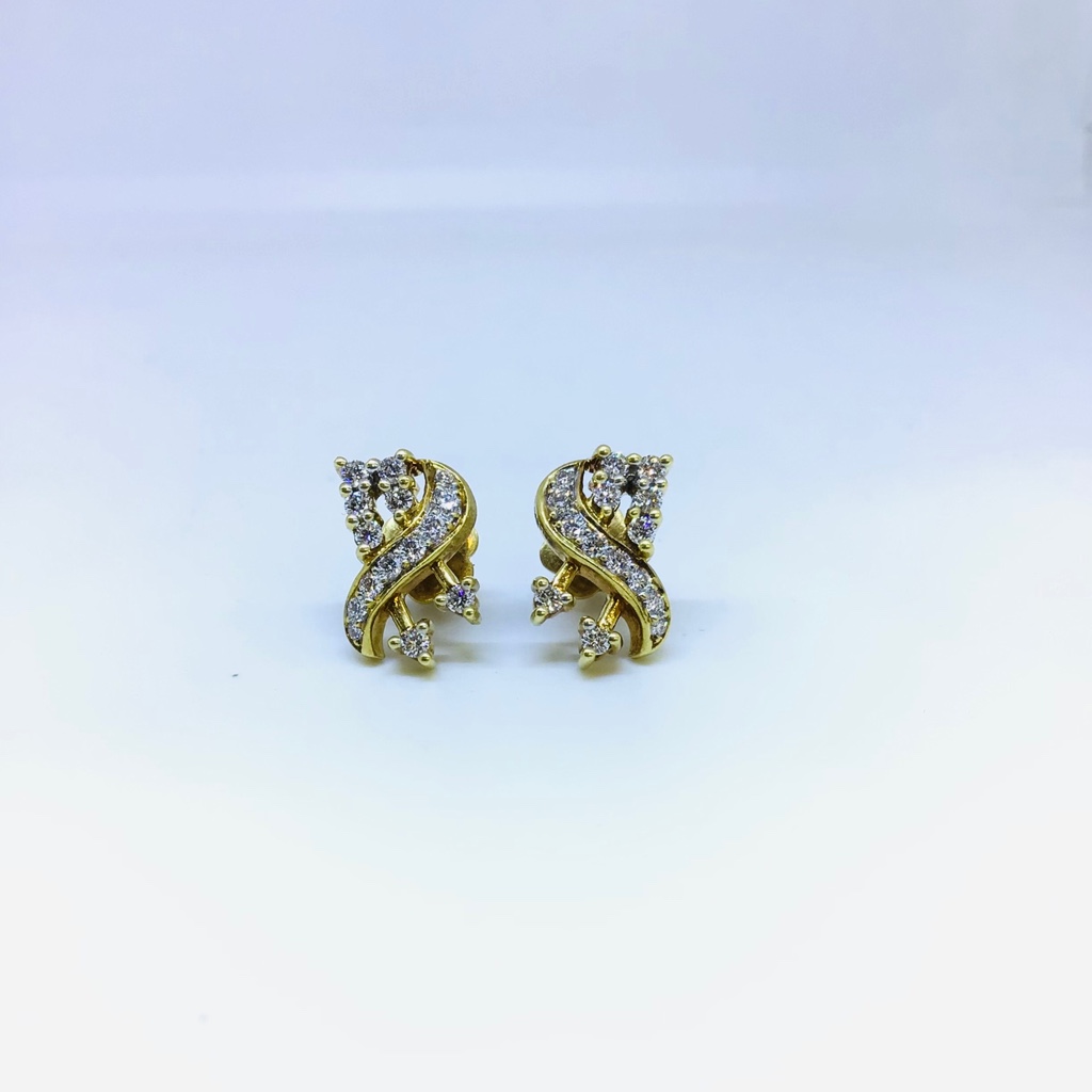 DESIGNED REAL DIAMOND FANCY EARRINGS