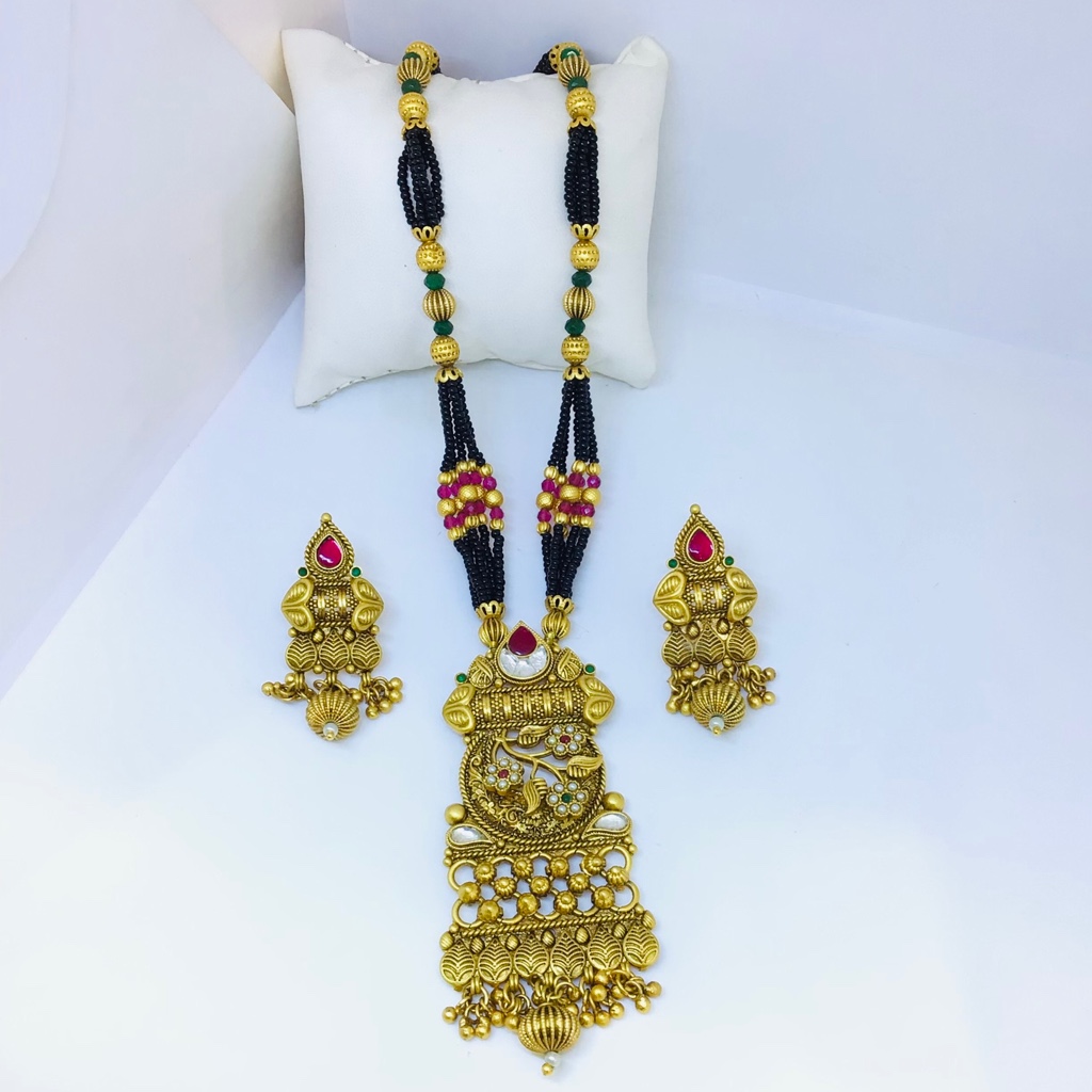 DESIGNING FANCY GOLD ANTIQUE MANGALSUTRA - Image 3