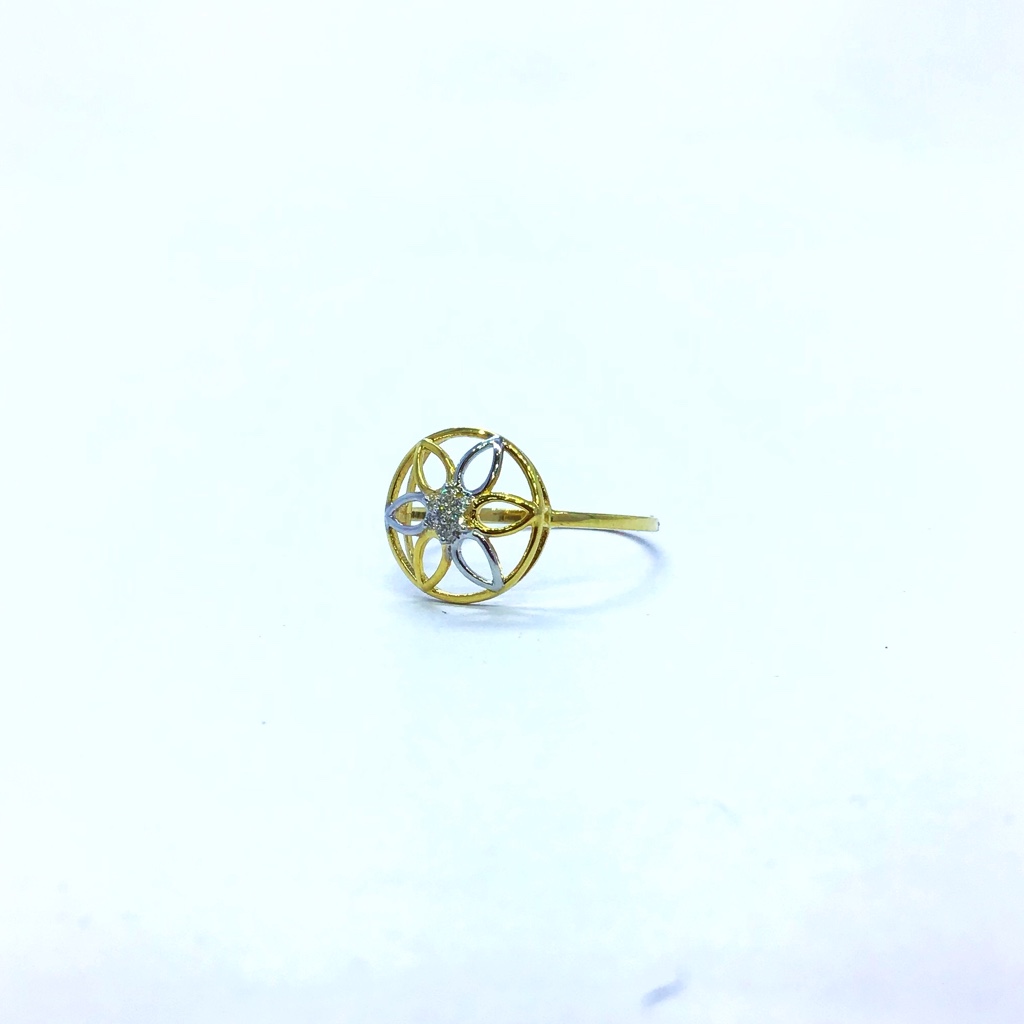 REAL DIAMOND FANCY FLOWER RING - Image 3