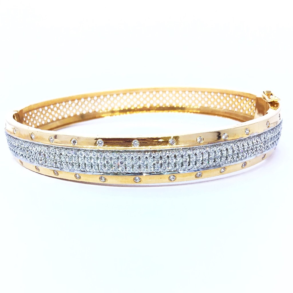 FANCY ROSE GOLD KADA BRACELET