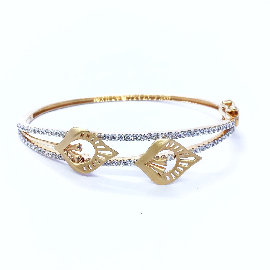 DESIGNING FANCY ROSE GOLD KADA BRACELET