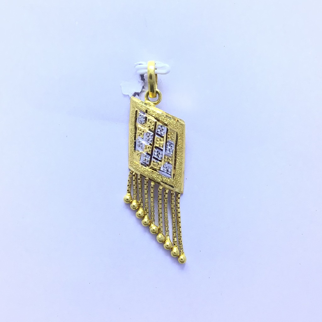 FANCY LATKAN GOLD PENDANT