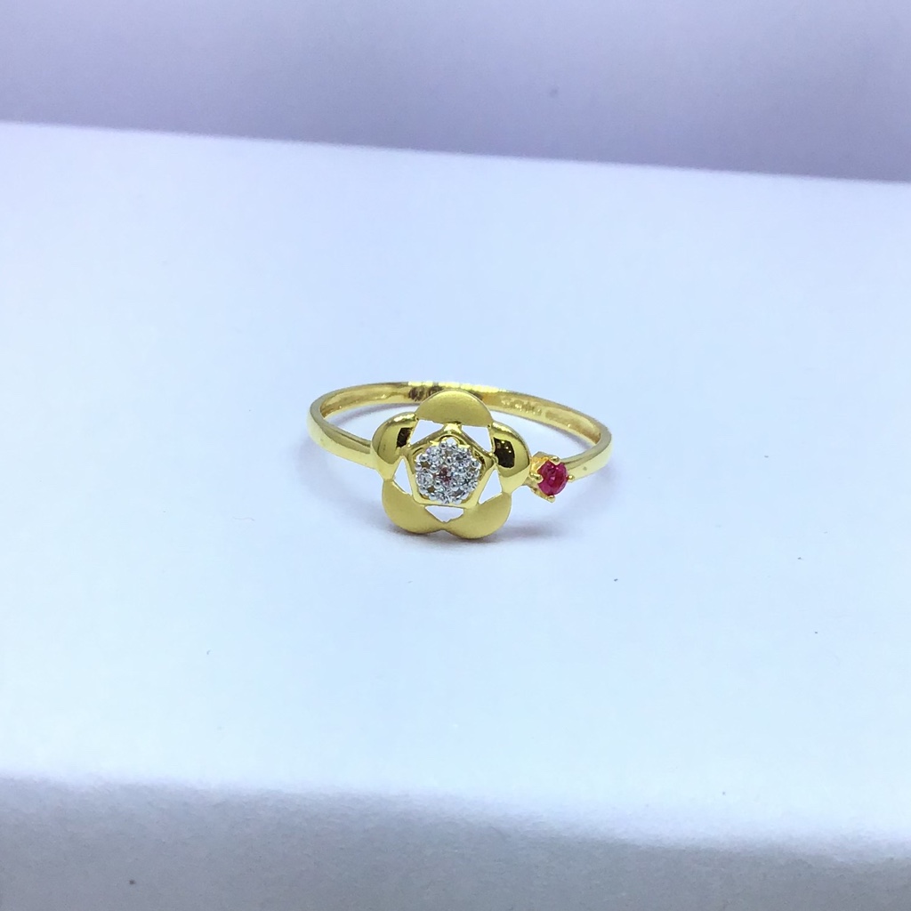 designing fancy star gold ladies ring - Image 2