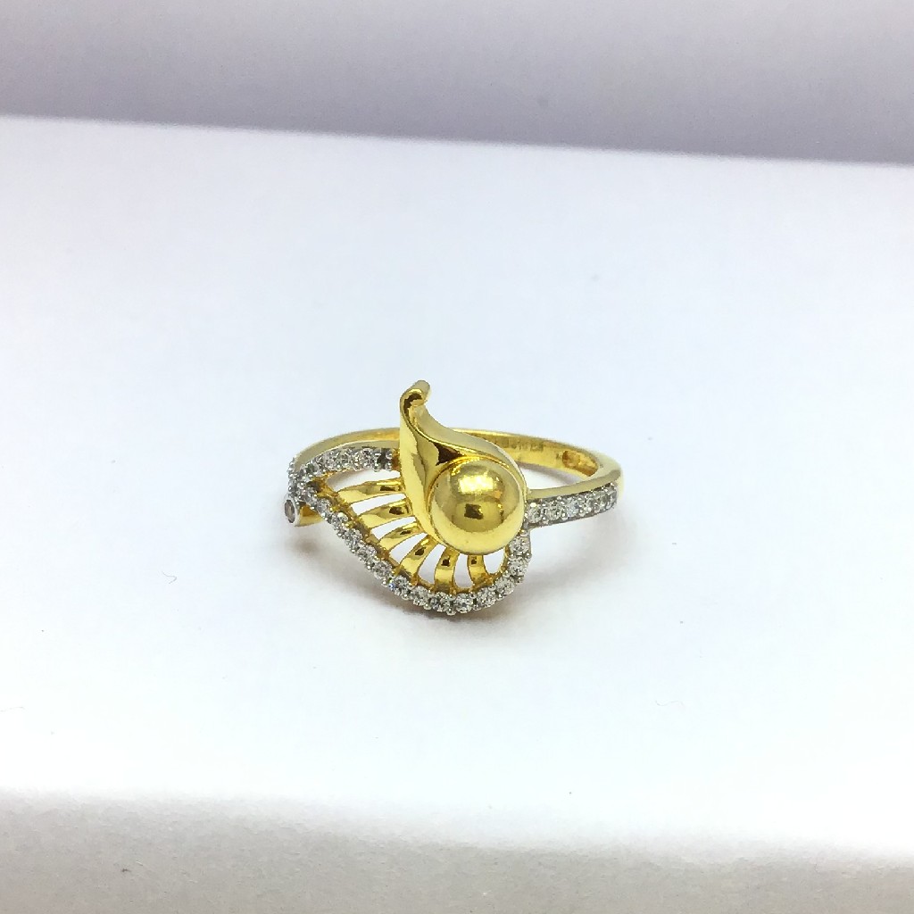 designing fancy ball gold ladies ring