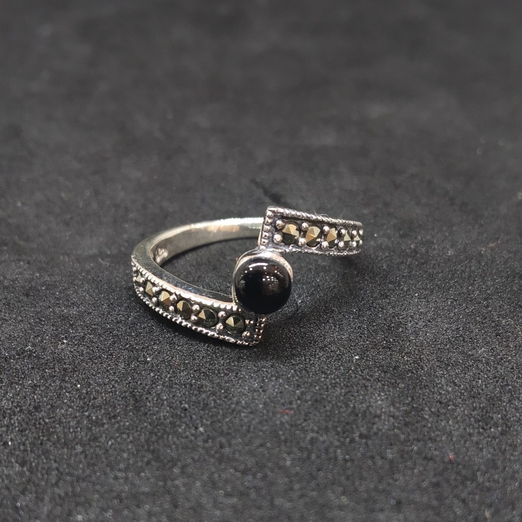 92.5 ladies fancy ring