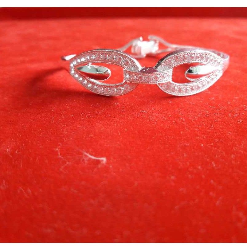 Silver Fancy Casting Ladies Braclet