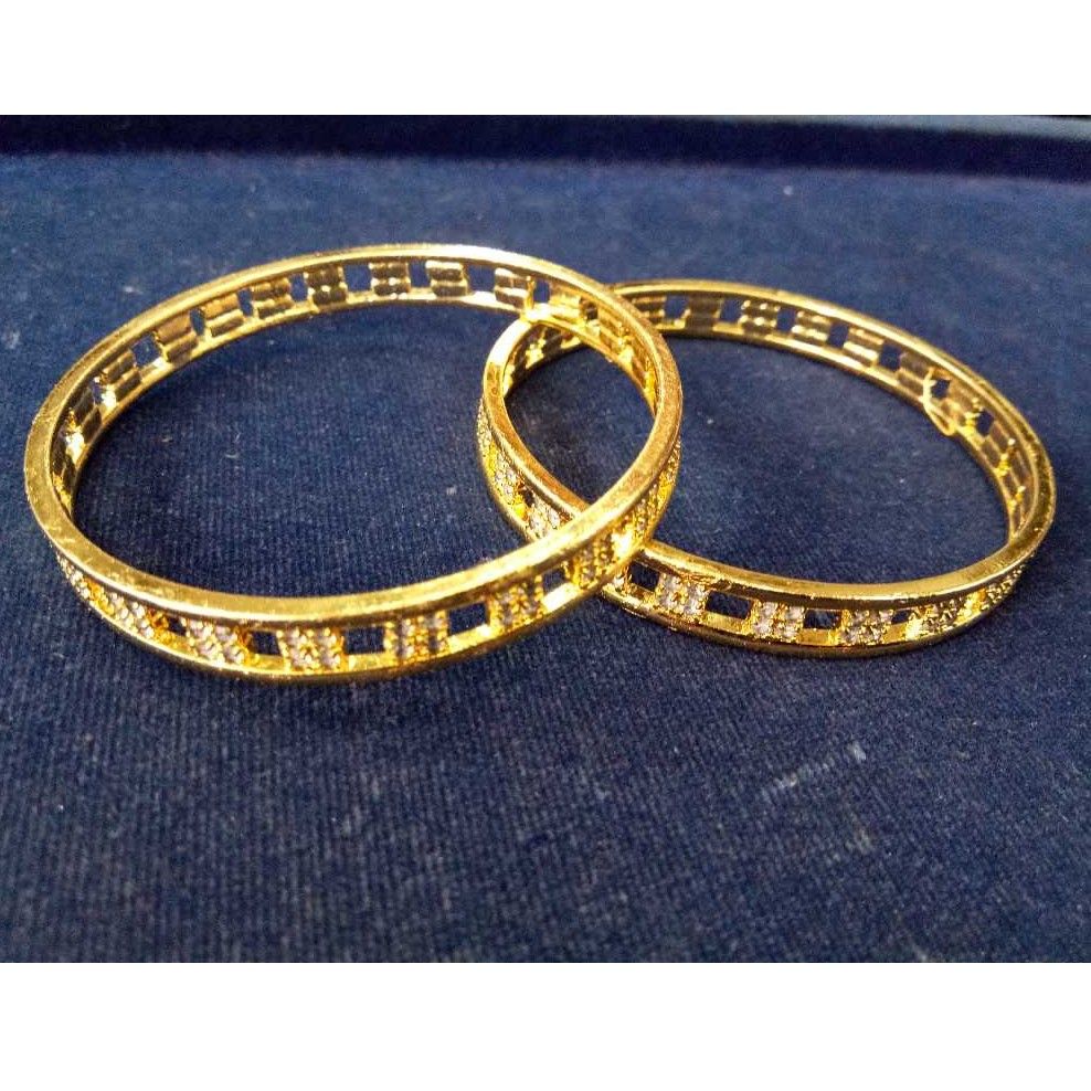 22kt Gold Designer Bangle (Kada)