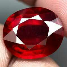 Pigeon's Blood Colour Ruby Stone - Image 2