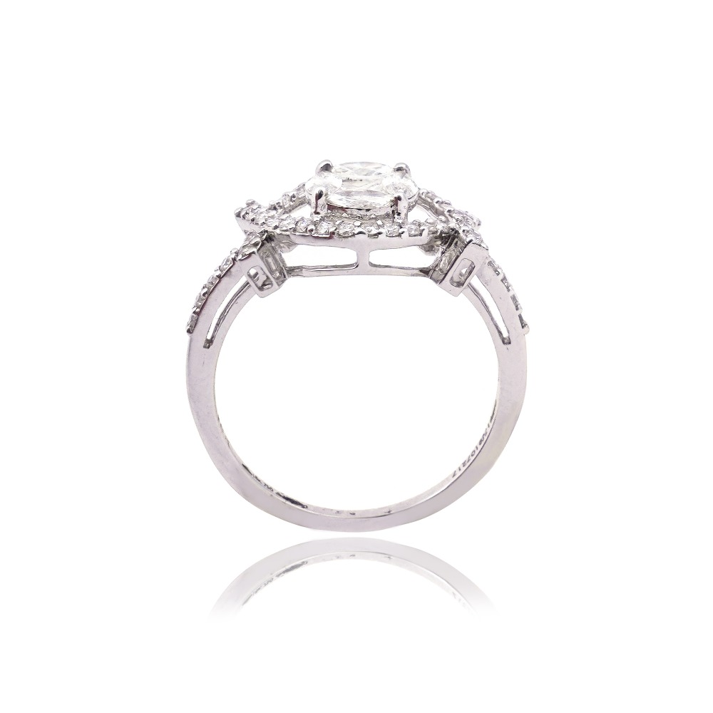 Fancy Diamond Ring For Women - Image 3