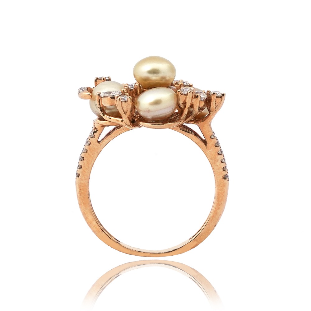 22KT Gold Unique Diamond Design Ring - Image 3