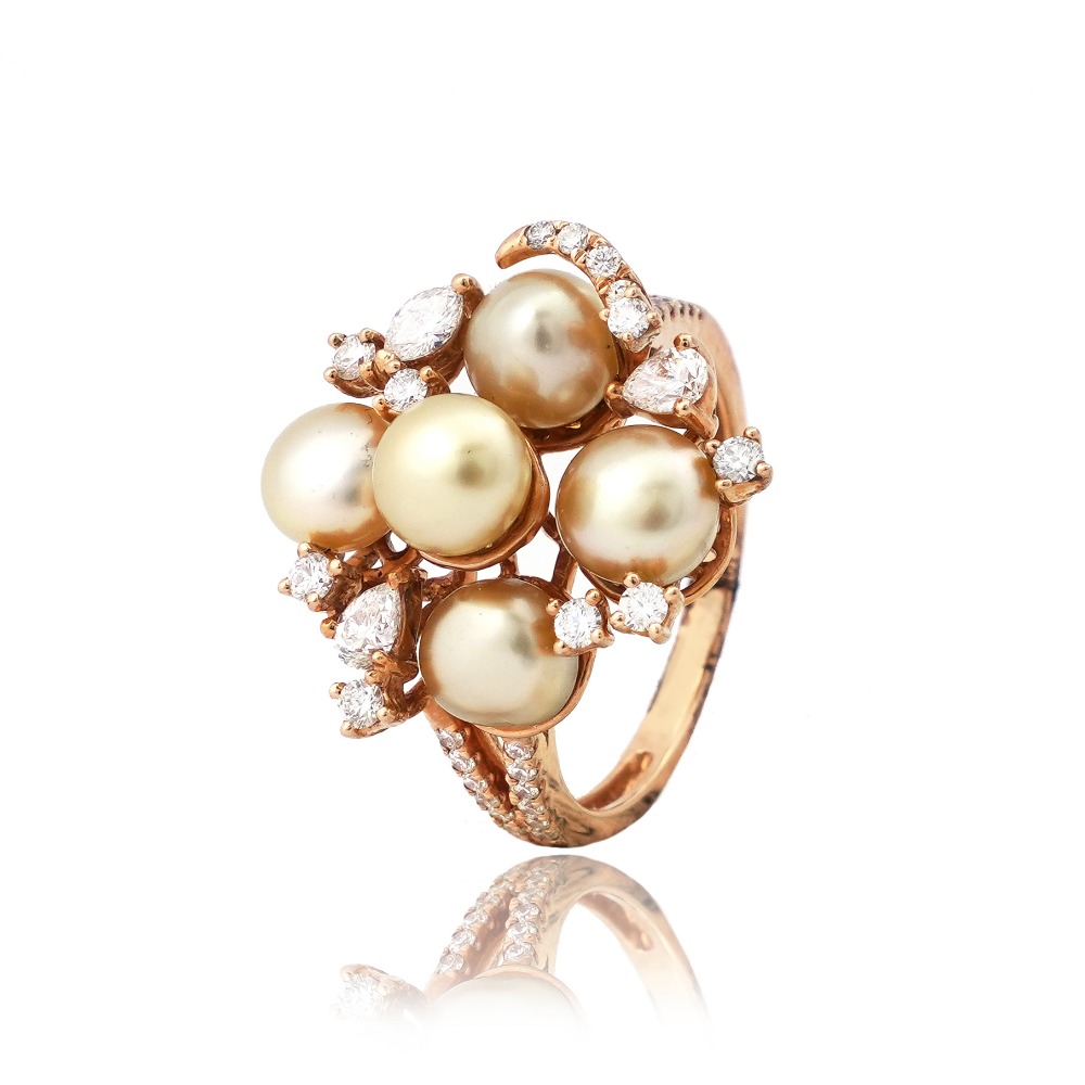 22KT Gold Unique Diamond  Design Ring