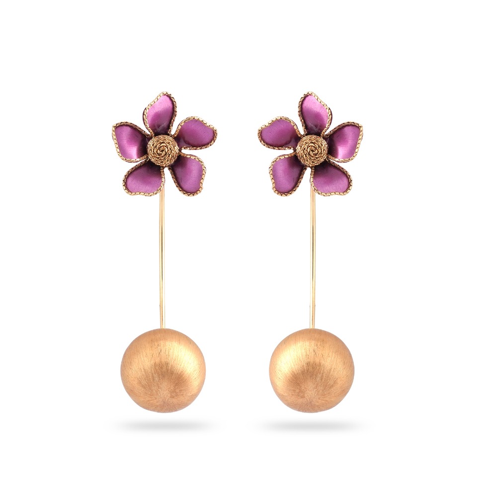 22KT Gold New Morden Desing Diamond Earring