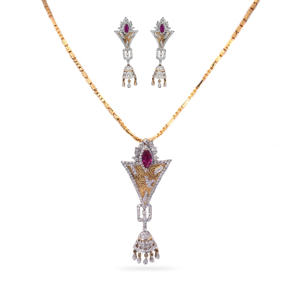 916 Gold Diamond Pendant Set