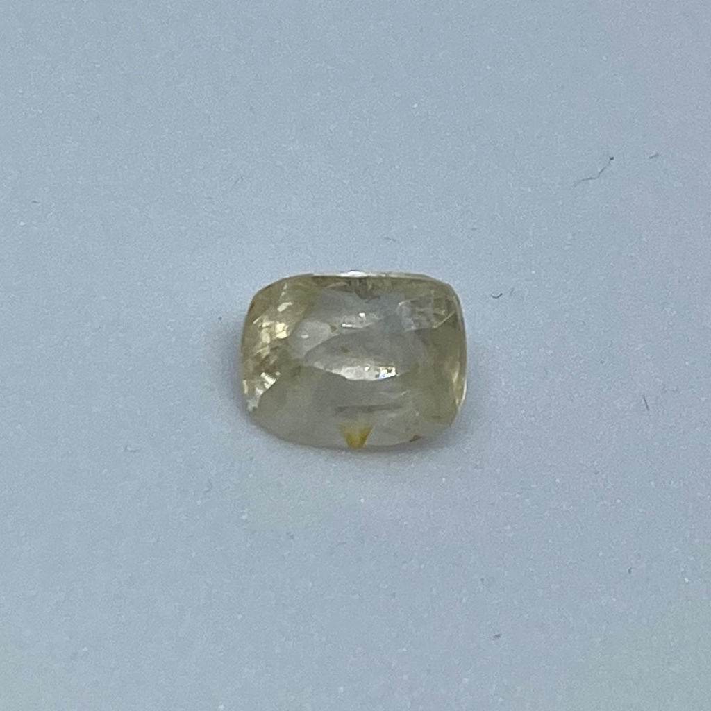 3.55ct cushion yellow yellow-sapphire-pukhraj
