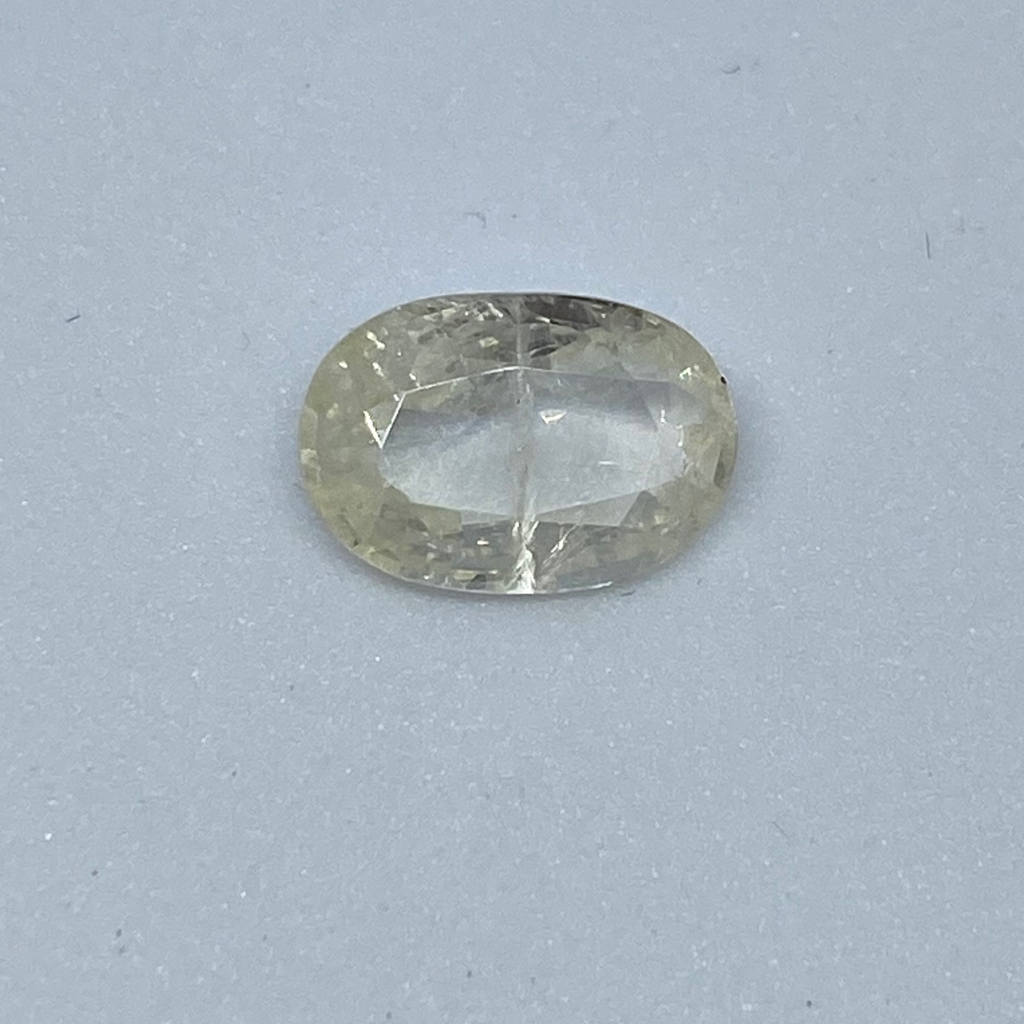 4.00ct oval yellow yellow-sapphire-pukhraj - Image 2