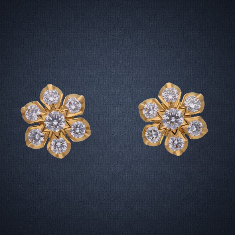 916 Gold Fancy Diamond Earring
