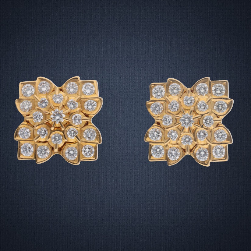 916 Gold Designer Diamond Earstud