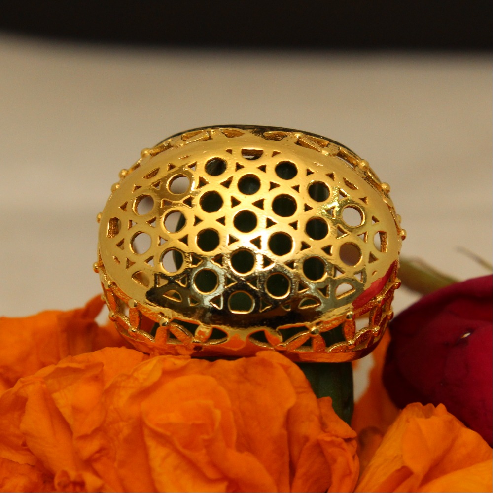 Pretty And Perfect Gold  Band