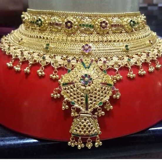 22KT Yellow Gold Meenakari Necklace