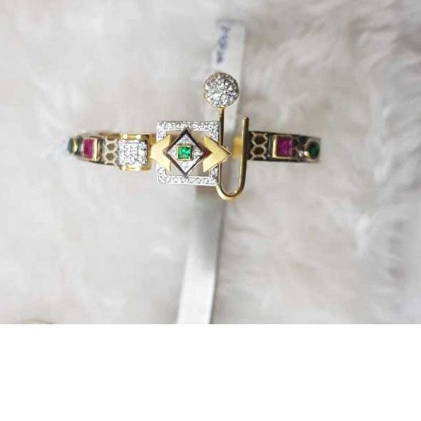 916 Gold Attractive Kada