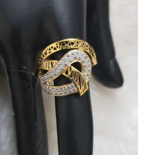 916 Gold Modern Diamond Ring