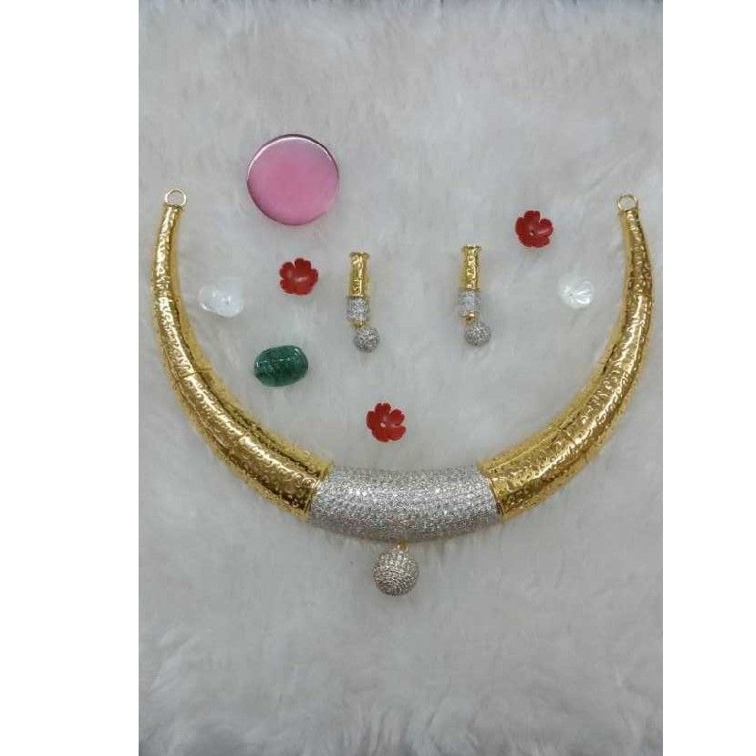 Classic 916 Gold Necklace Set