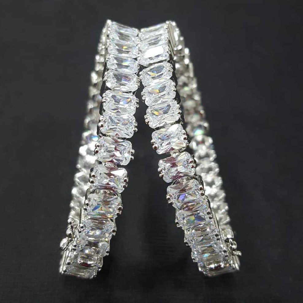 925 Silver Swarovski Stones Bangle