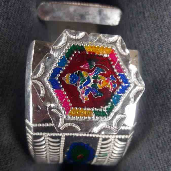 Silver Traditional Indian Bharwadi Kada