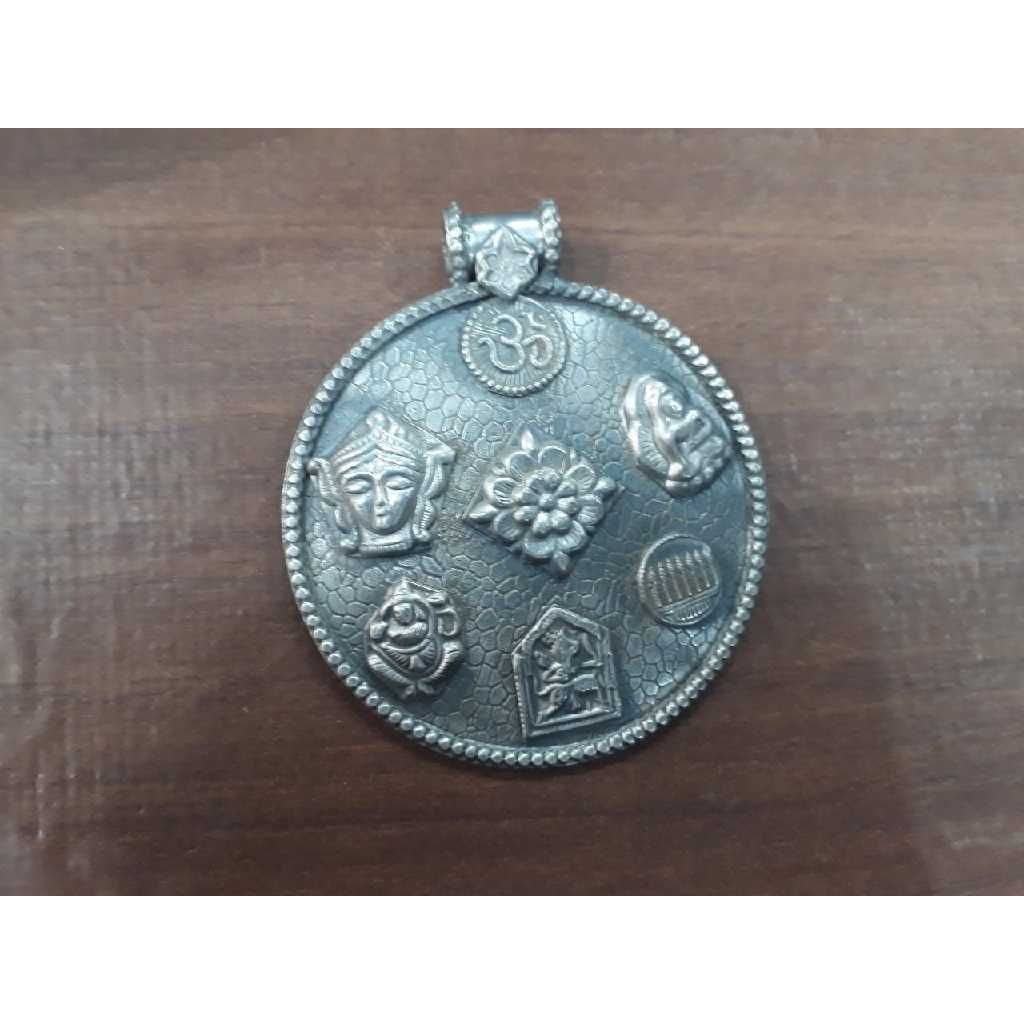 Silver Designer Religious Round Pendant