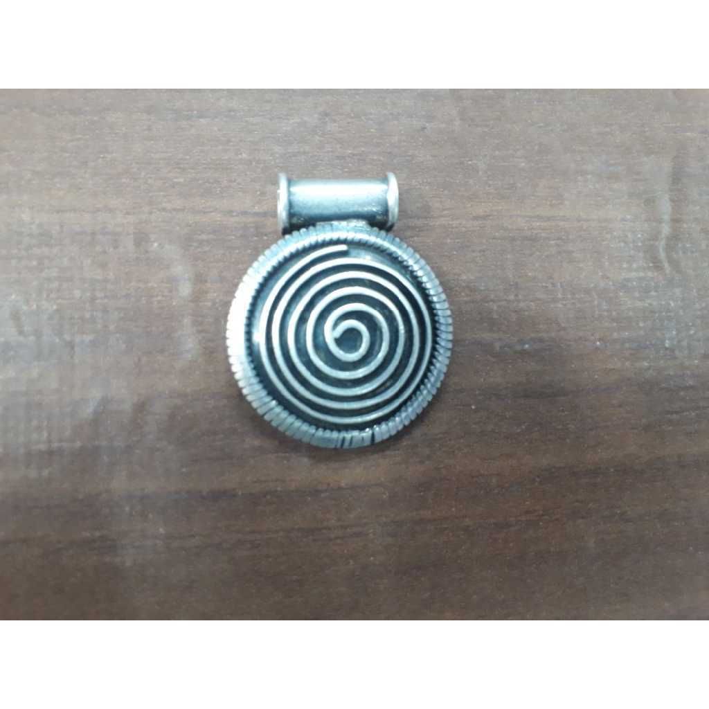 Silver Attractive Designer Round Pendant