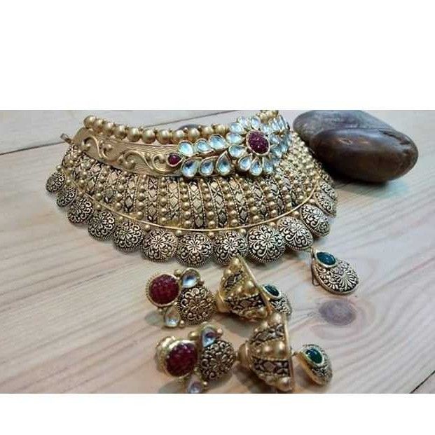 916 Precious Gold choker Necklace set