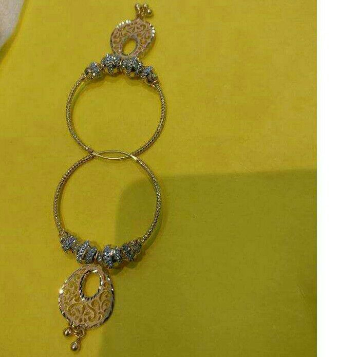 20KT Gold Attractive Round Bali