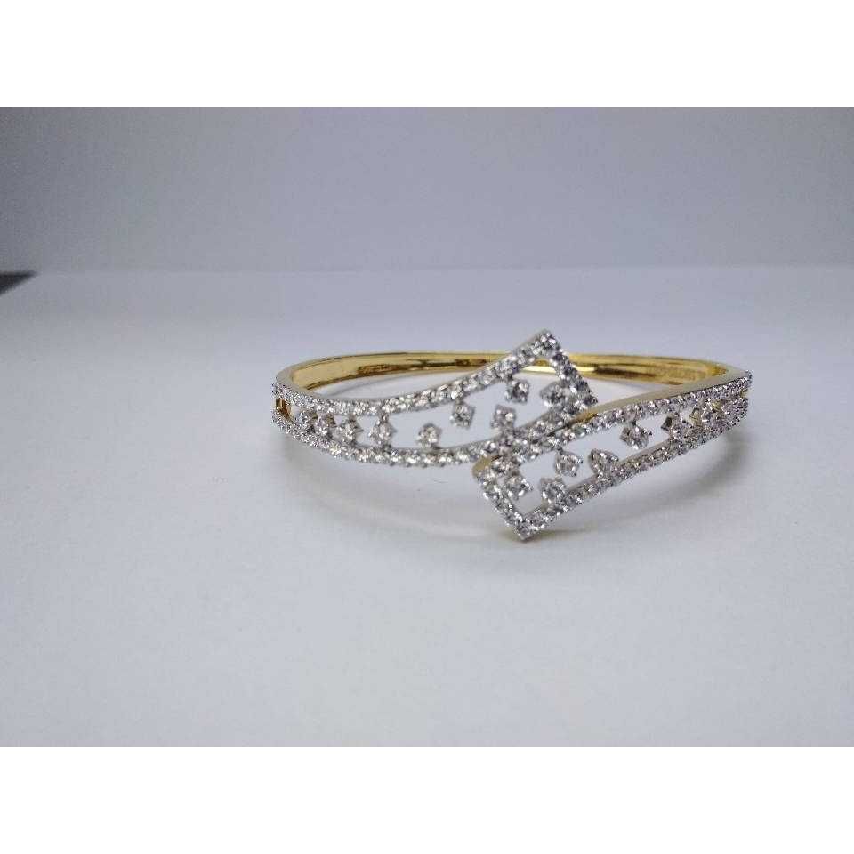Designer Modern Bracelet - Image 3