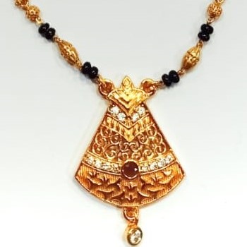 Women mangalsutra