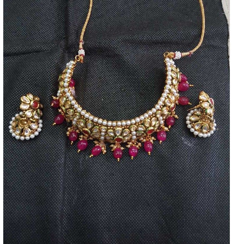Gold Ladies Indian Necklace Set