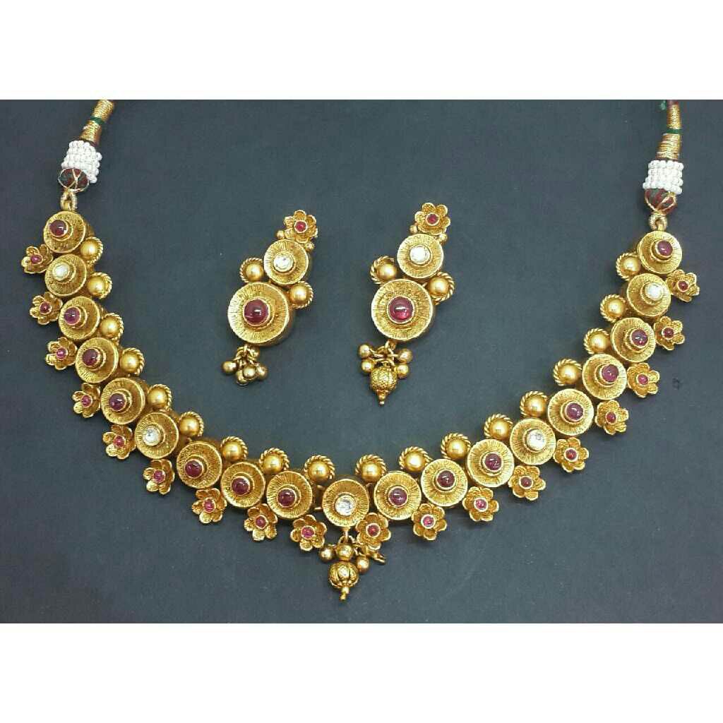 22K / 916 Gold Indian Ladies Necklace Set