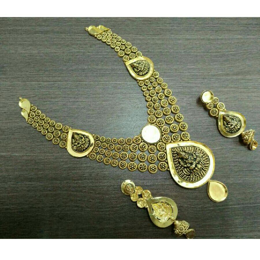22K / 916 Gold Antique Designer Temple Necklace Set
