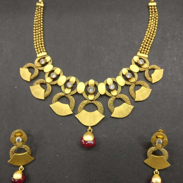 22kt antique set